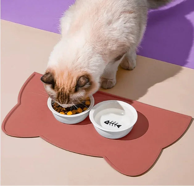 Pawfect Cat Feeding Mat – Waterproof, Non-Slip Silicone Mat for Food & Water Bowls