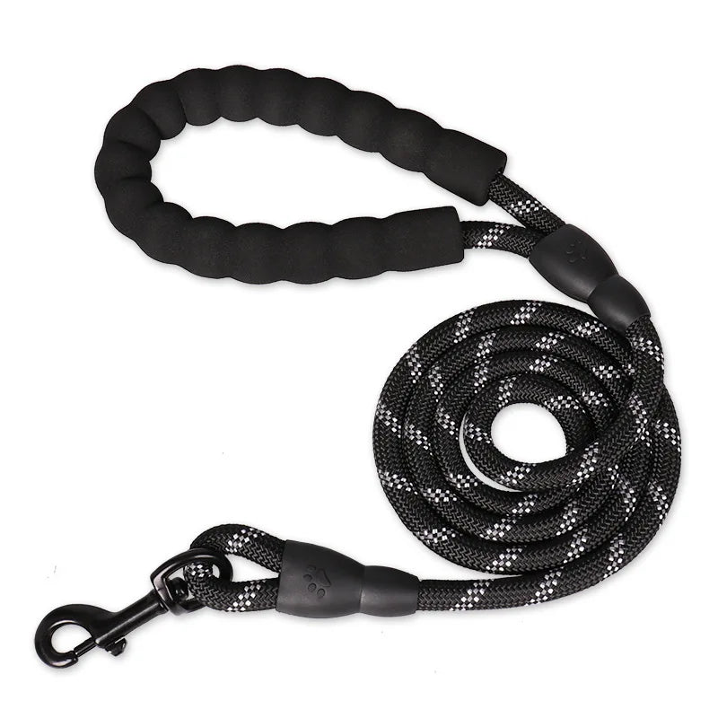 Pawfect Heavy-Duty Rope Leash – Built for Strength, Comfort, and Adventure!