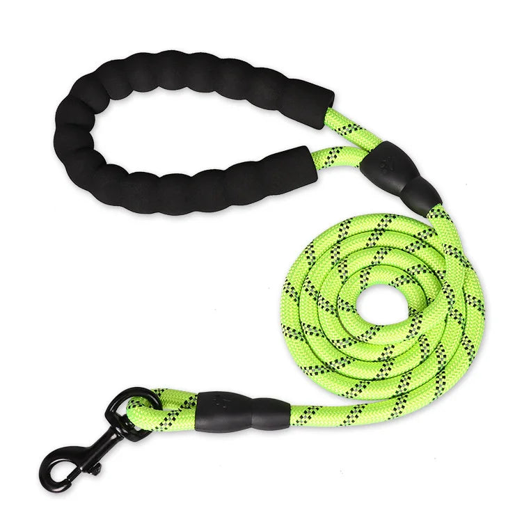 Pawfect Heavy-Duty Rope Leash – Built for Strength, Comfort, and Adventure!