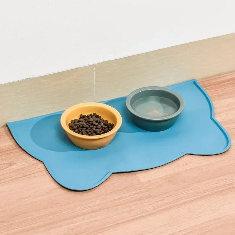 Pawfect Cat Feeding Mat – Waterproof, Non-Slip Silicone Mat for Food & Water Bowls
