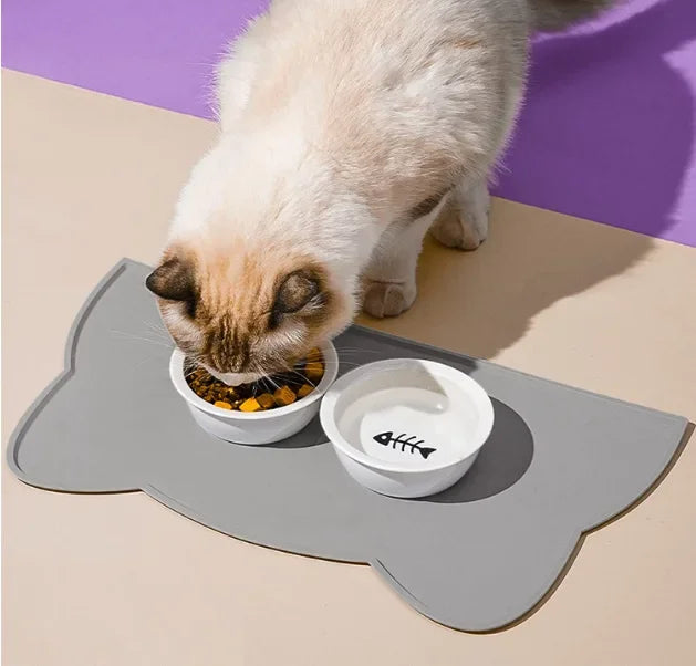Pawfect Cat Feeding Mat – Waterproof, Non-Slip Silicone Mat for Food & Water Bowls
